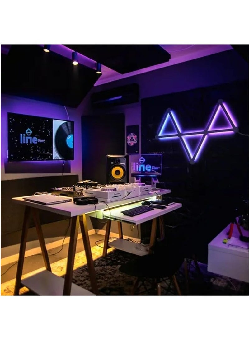 9 مجموعات من مصابيح الدايود المبتعث للضوء ذات الإضاءة القابلة للضبط وذات قدرات الشبكة اللاسلكية لدعم التحكم في تزامن الموسيقى الذكية، يمكن تشغيلها من خلال نظام PP مع أضواء على الجدران ذات درجة حرارة ملونة مناسبة للاستخدام في التزيين في غرف اللعب.